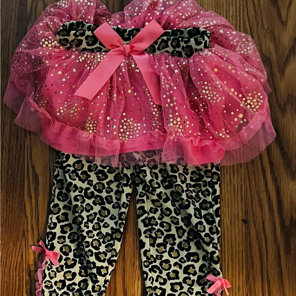 Swiggles girls tight leopard design with sparkle  pink. ( Q31